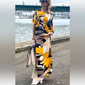 Zara Limited Edition Abstract Printed Kaftan Dress